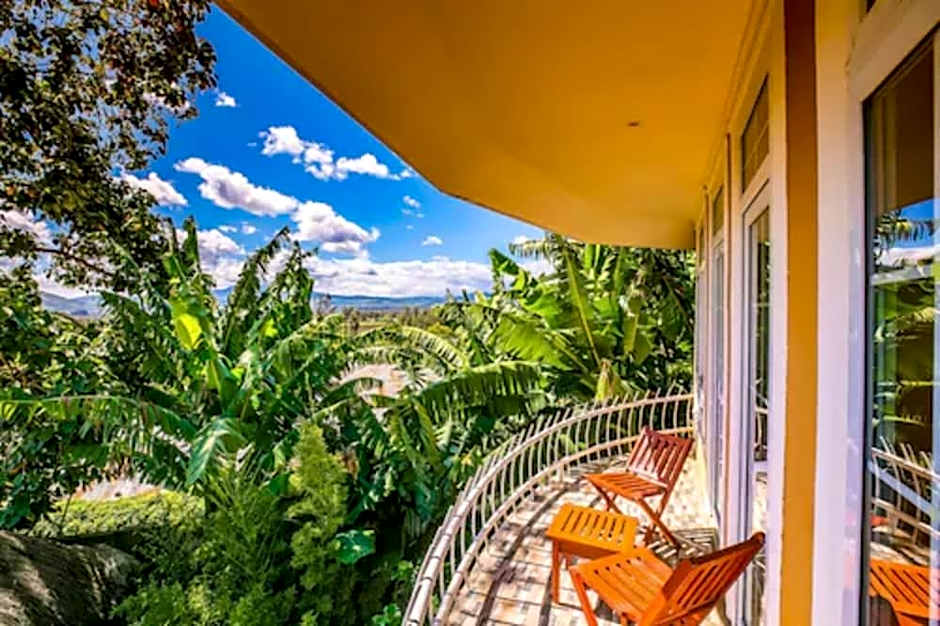 Masailand Safari Lodge