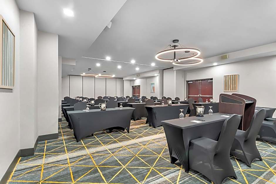 Holiday Inn Oklahoma City Airport By IHG