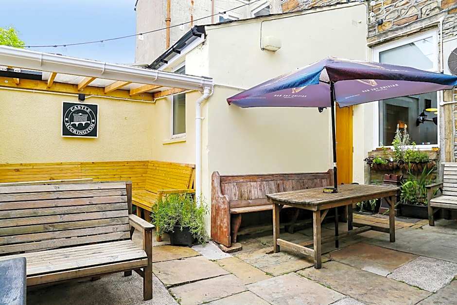 OYO Castle Hotel, Accrington