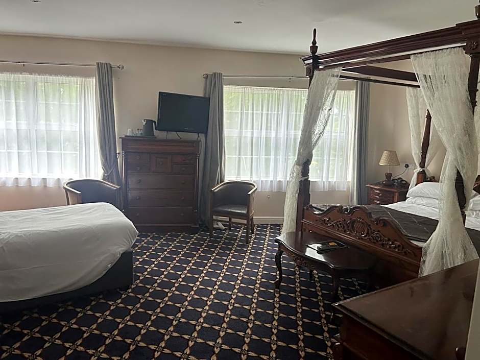 Drummond Hotel