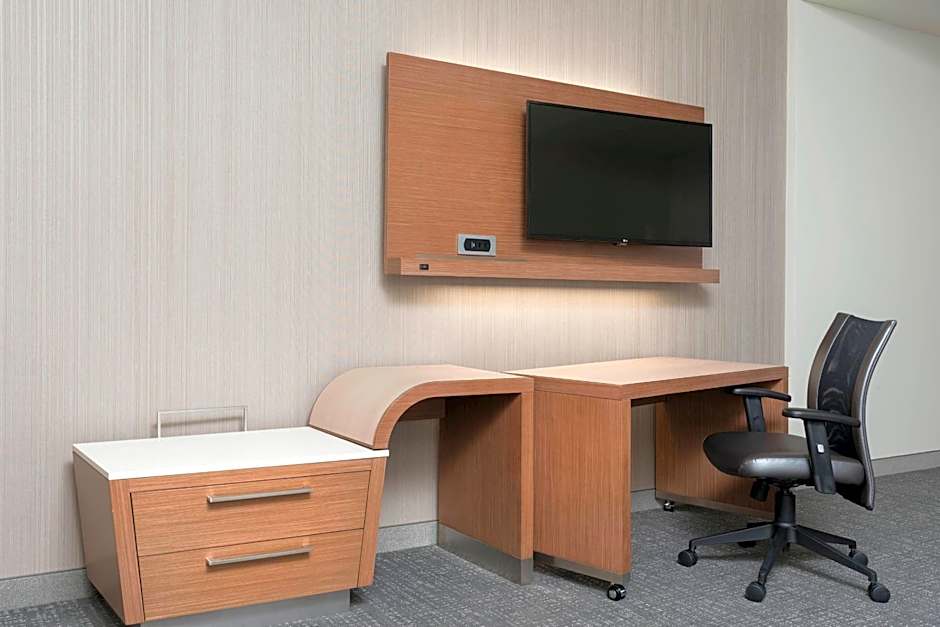 Courtyard by Marriott Mt. Pleasant at Central Michigan University