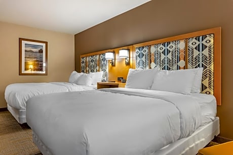 Standard Queen Room with Two Queen Beds - Non Smoking  - Breakfast included in the price 