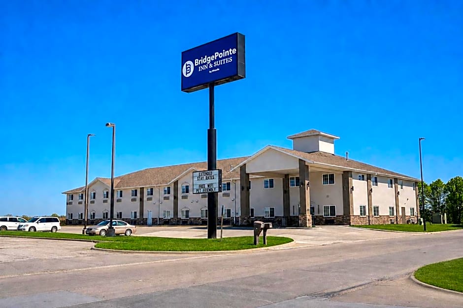BridgePointe Inn & Suites by BPhotels, Lincoln I-80 & 27th St