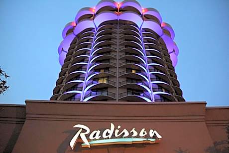 Radisson Hotel Cincinnati Riverfront