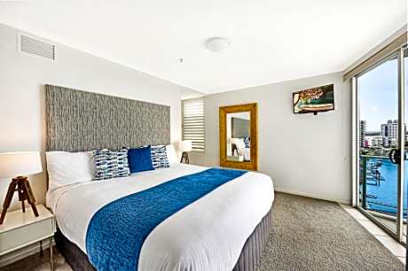 One-Bedroom Premium Apartment with Water Views