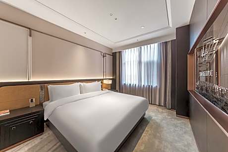 Huazhu - Suite