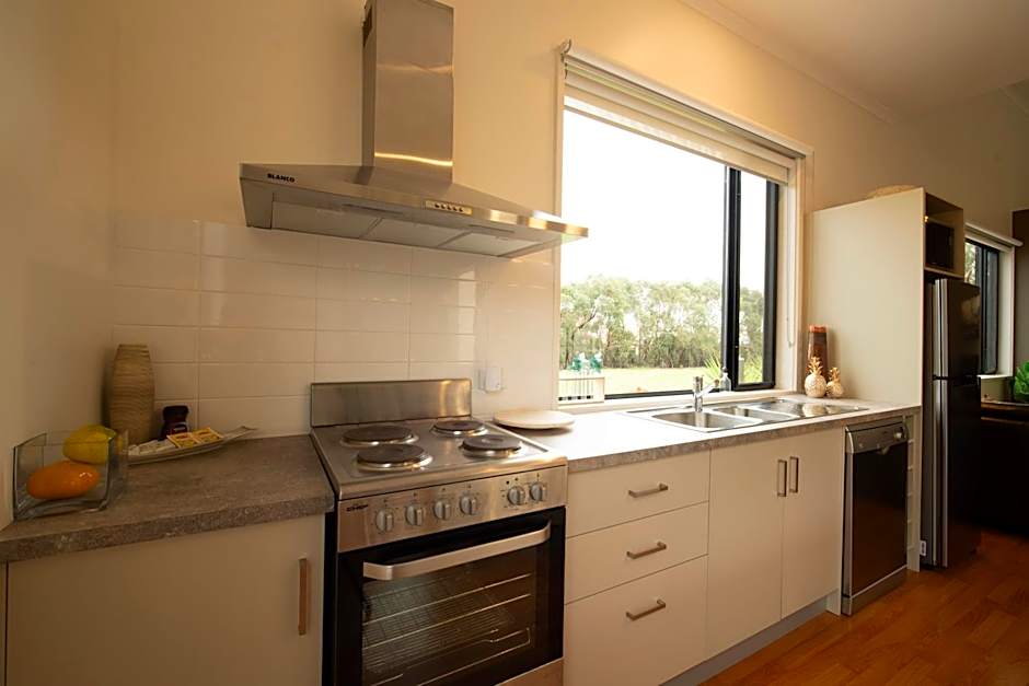Hilltop Apartments Phillip Island