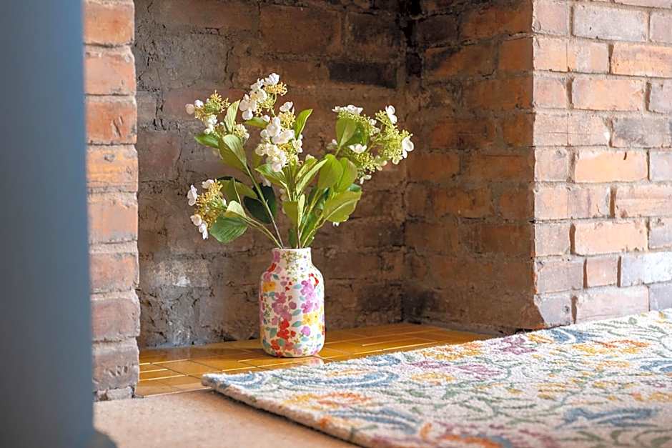 The Sheep and Penguin