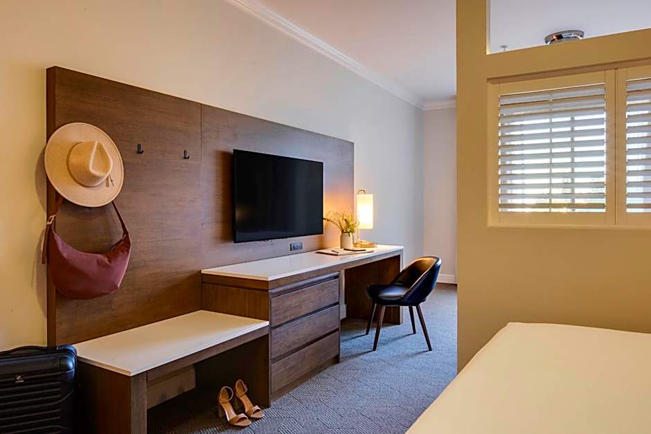 Ayres Hotel Chino Hills