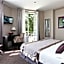 La Place Boutique Hotel