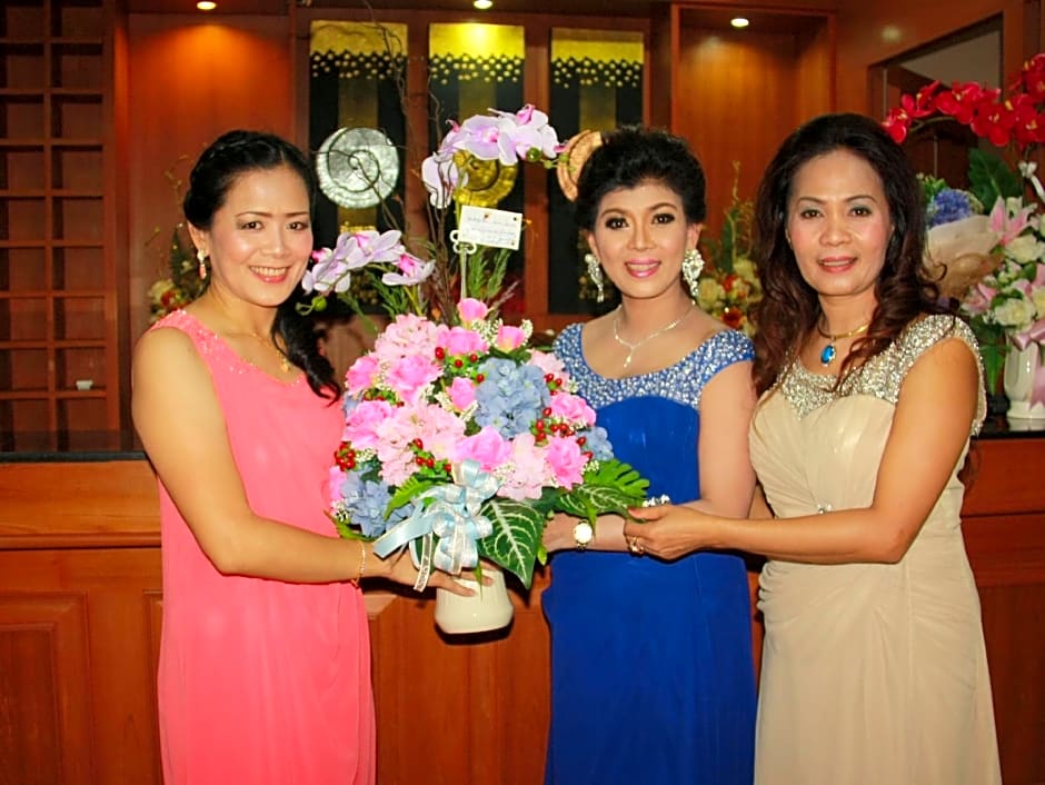 Le Parc Wangnang Hotel