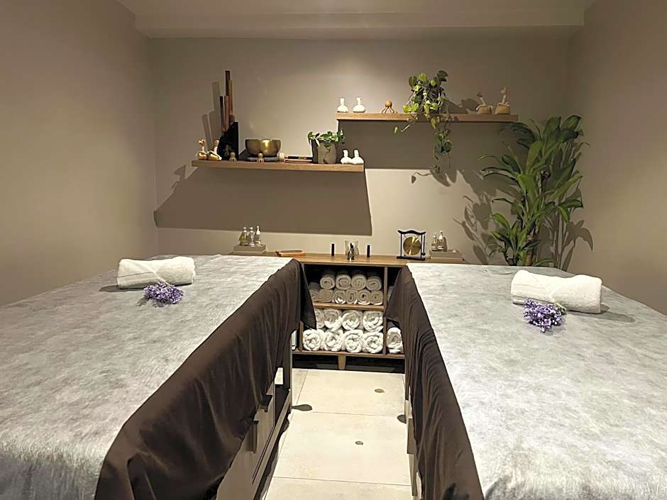 York Medellin, Curio Collection by Hilton