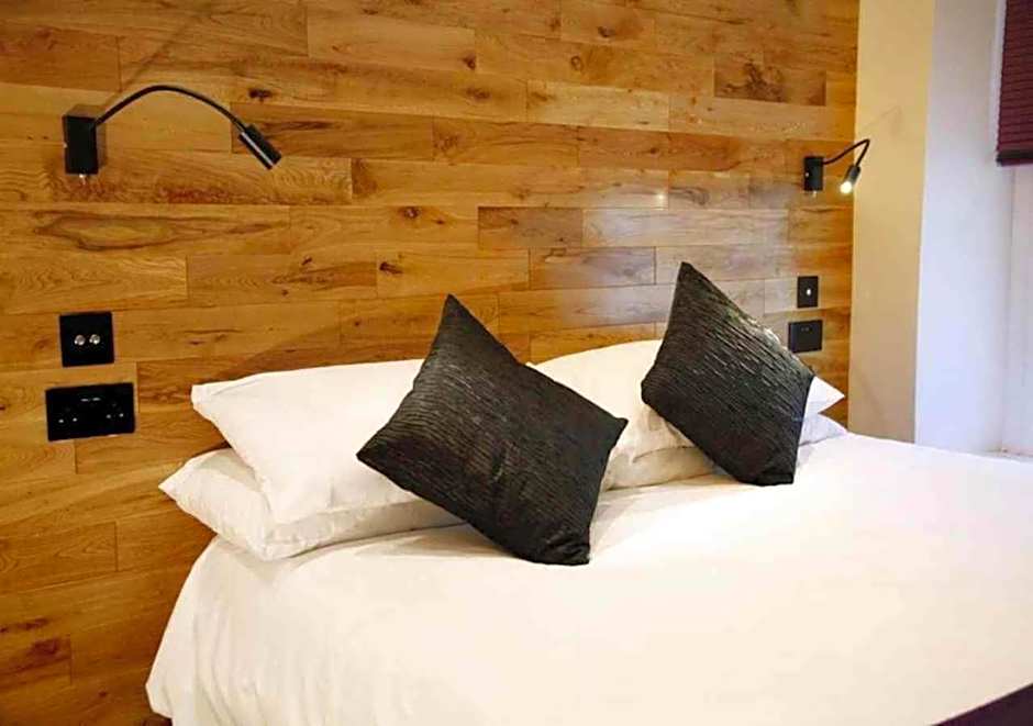 The Castle Hotel Neath