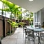 Noosa Tropicana