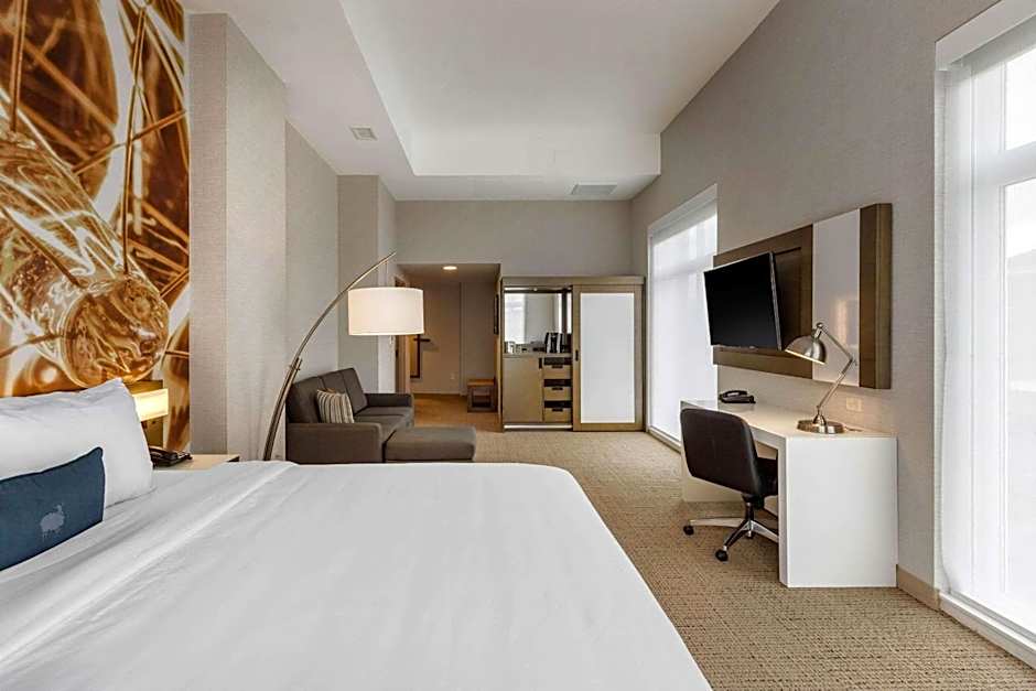 Cambria Hotel West Orange