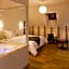 Demeures & Châteaux Auberge de la Tour - Hôtel & Restaurants - Marcolès Auvergne