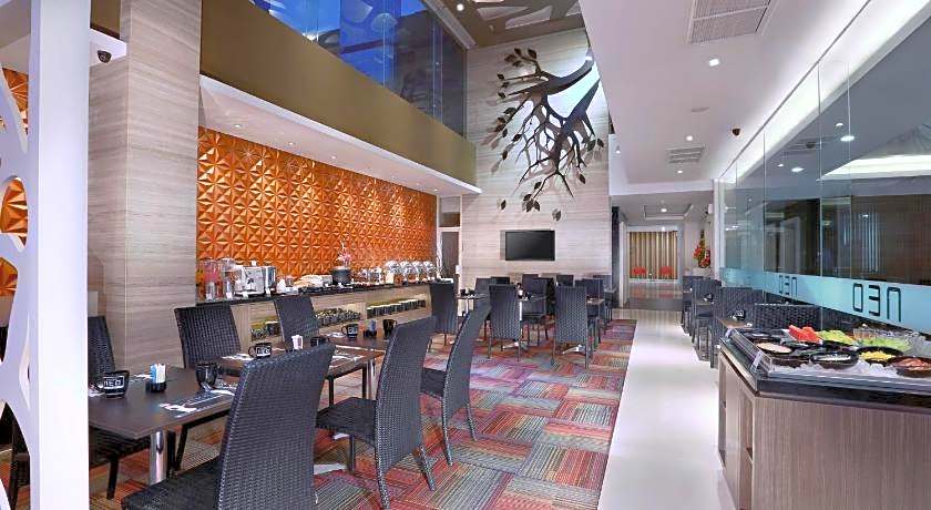 Hotel Neo Gubeng by ASTON