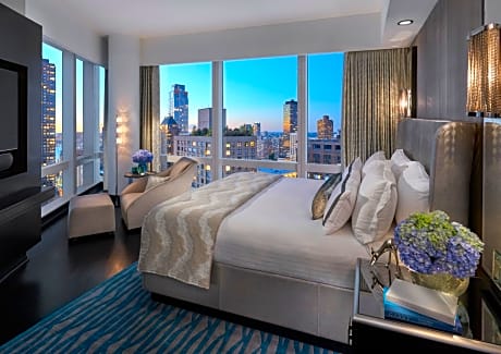 Suite with Hudson River View