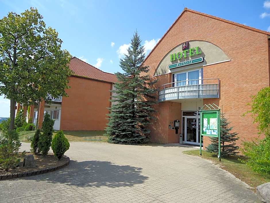 GreenLine Hotel Hellfeld