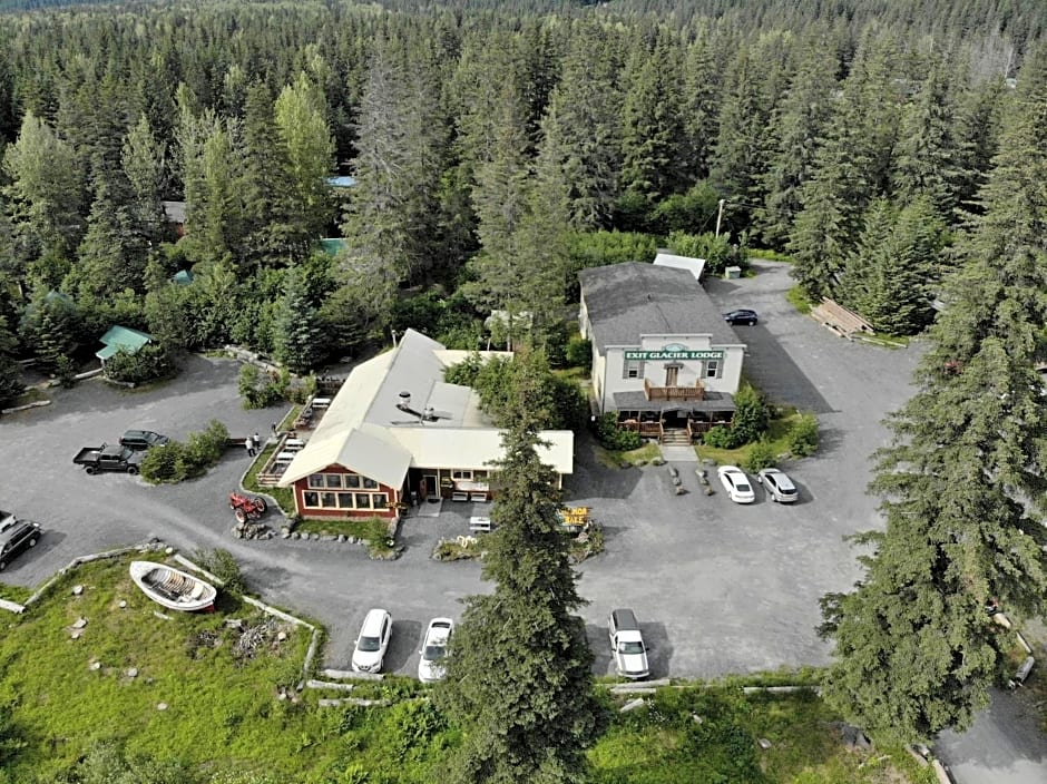 Exit Glacier Lodge