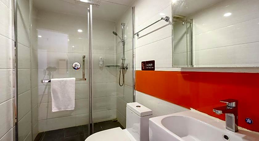 7 Days Premium Guangzhou Tianhe Shipaiqiao Metro Station Taikoo Hui