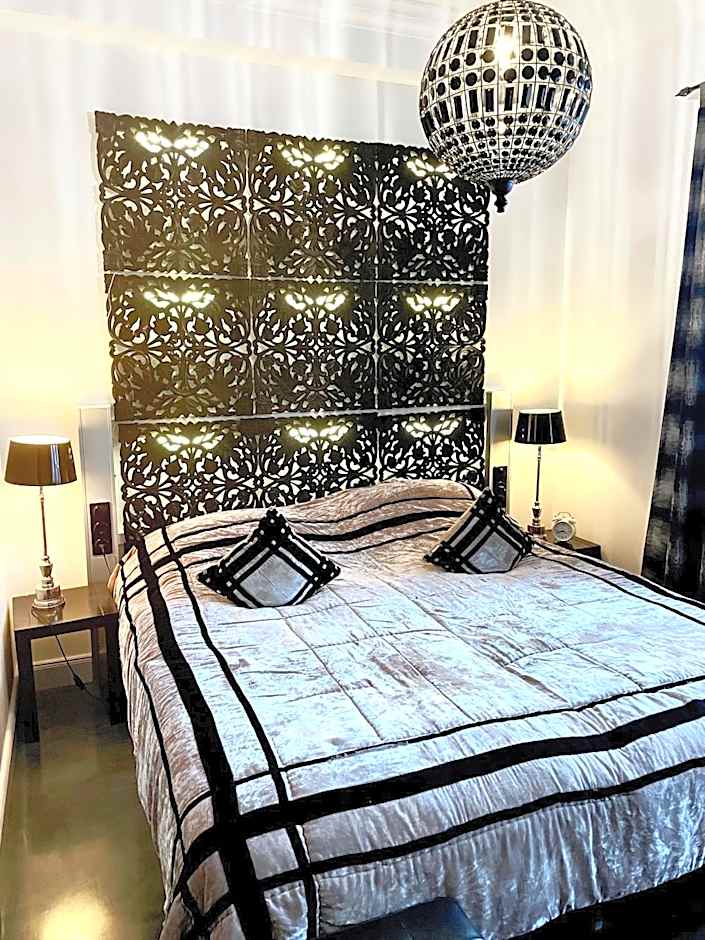 VILLA ADELEes BOUTIQUE HOTEL