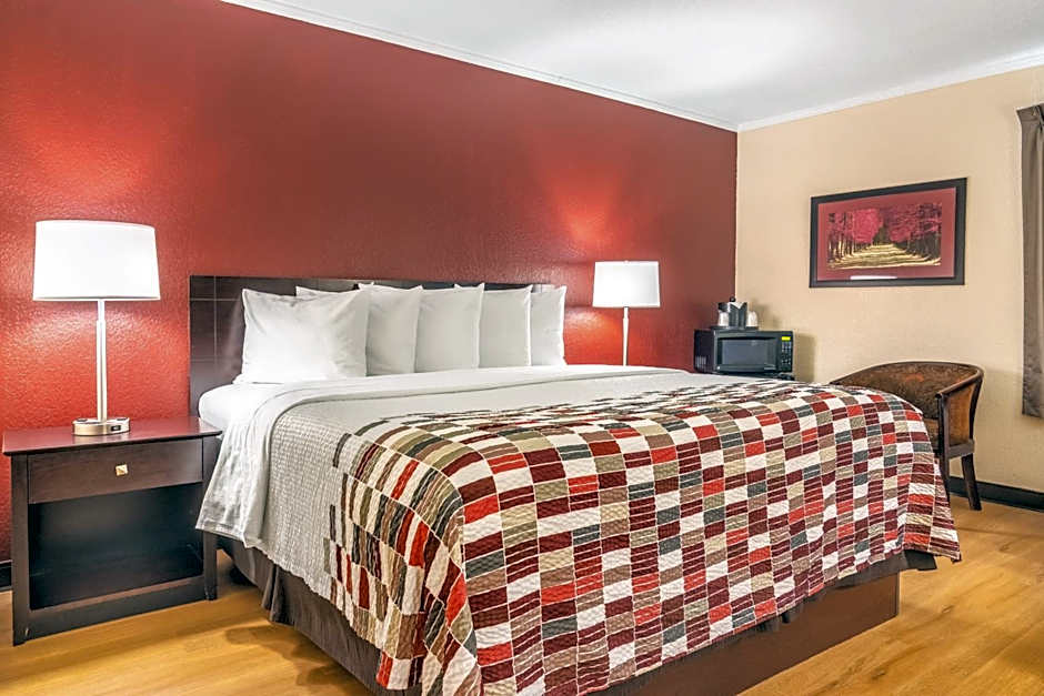 Red Roof Inn Ashtabula - Austinburg