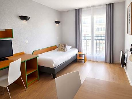 Aparthotel Adagio Access Paris Maisons-Alfort