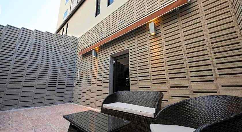 Yeonsan Hound Hotel