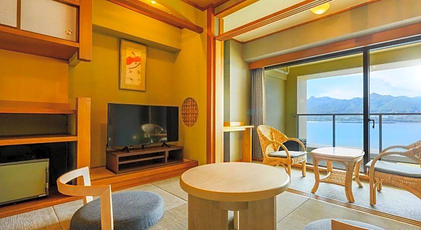 Kamenoi Hotel Nachikatsuura