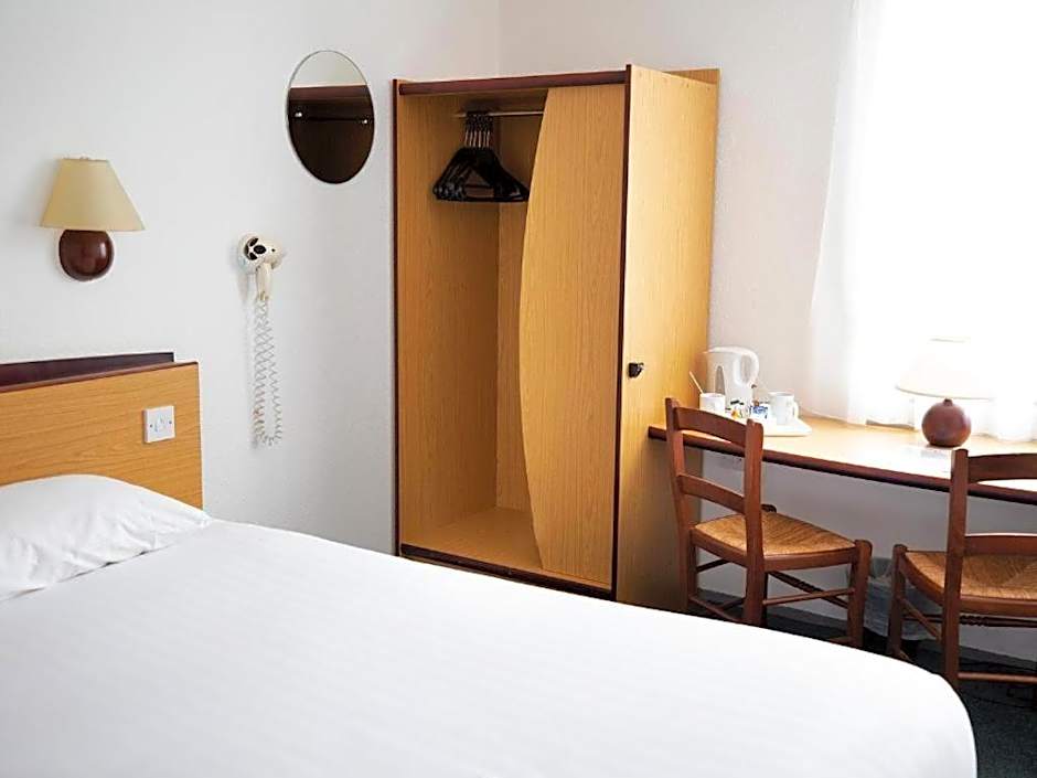 Campanile Hotel - Washington