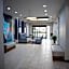 Holiday Inn Express Hotel & Suites Center By IHG