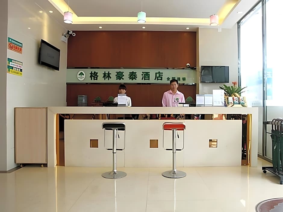 GreenTree Inn Guangxi Yulin Jincheng Commercial Building Shell Hotel