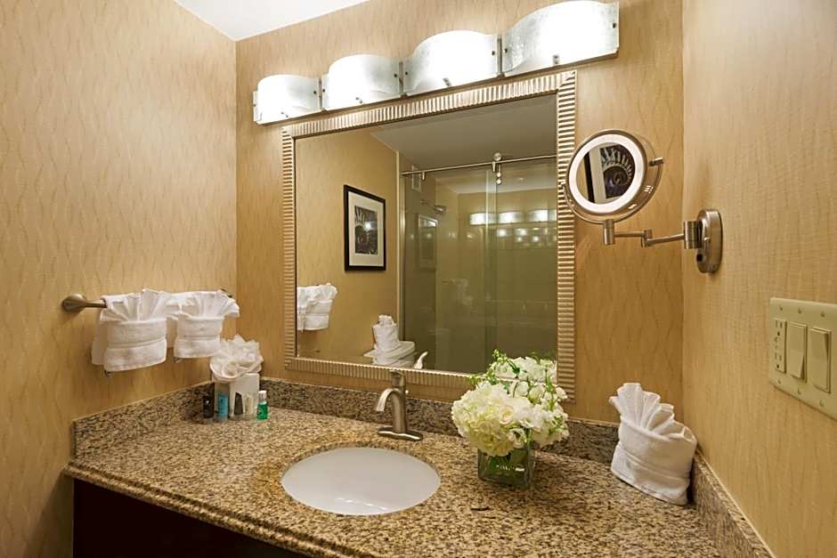 Crowne Plaza Boston - Woburn By IHG