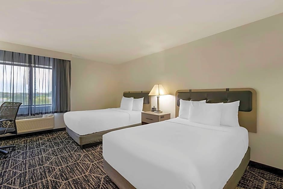 La Quinta Inn & Suites by Wyndham Des Moines West Clive