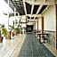 Mango Valley Hotel 1