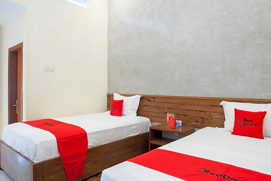 RedDoorz near Baluran National Park