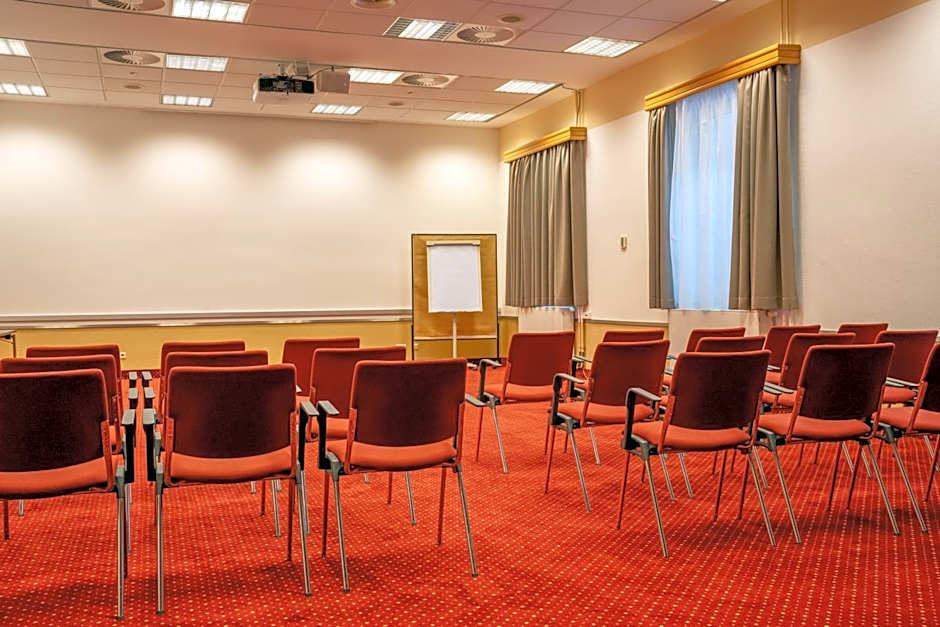 Airways Hotels Frankfurt Airport West