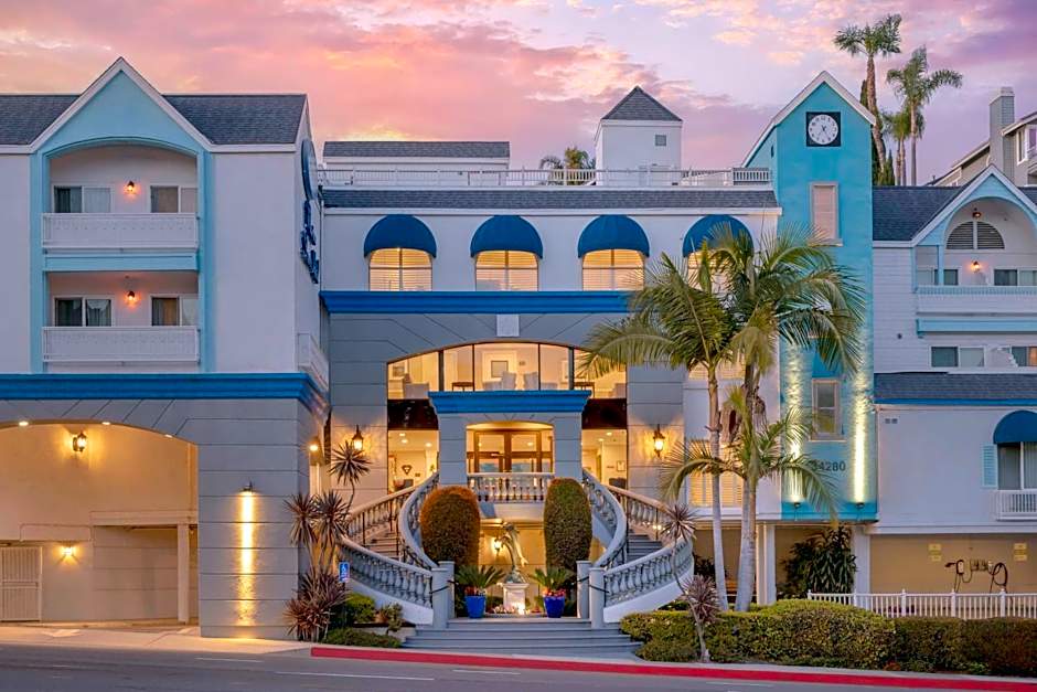 Best Western Plus Marina Shores Hotel