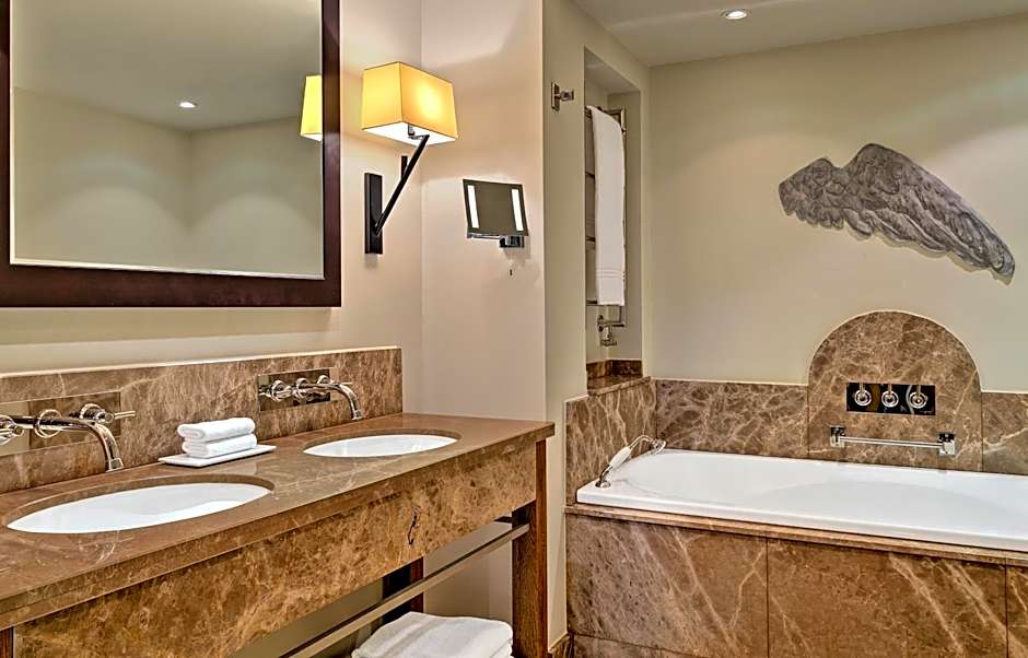 Augustine Hotel, Prague