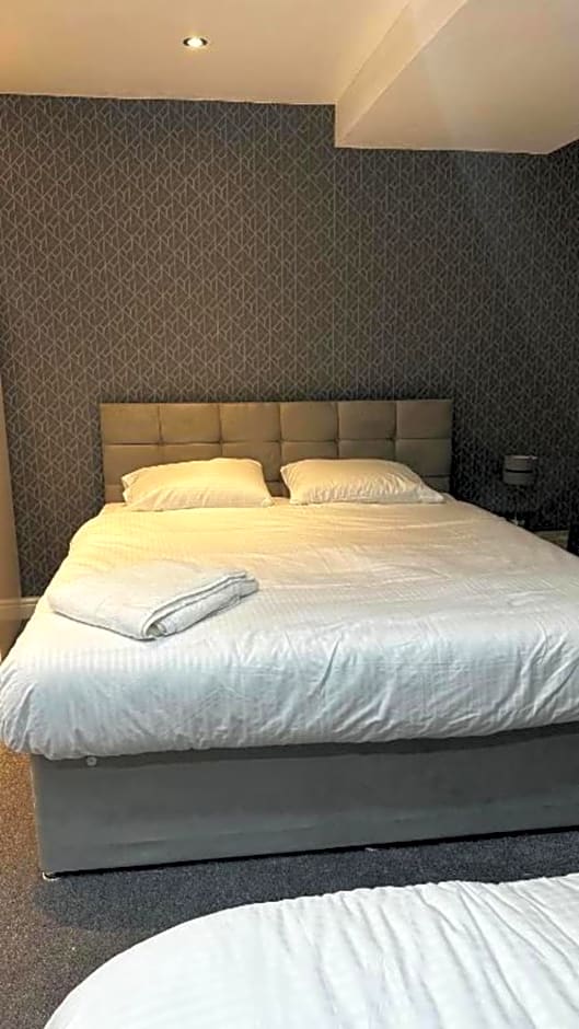 OYO The Pleasant House