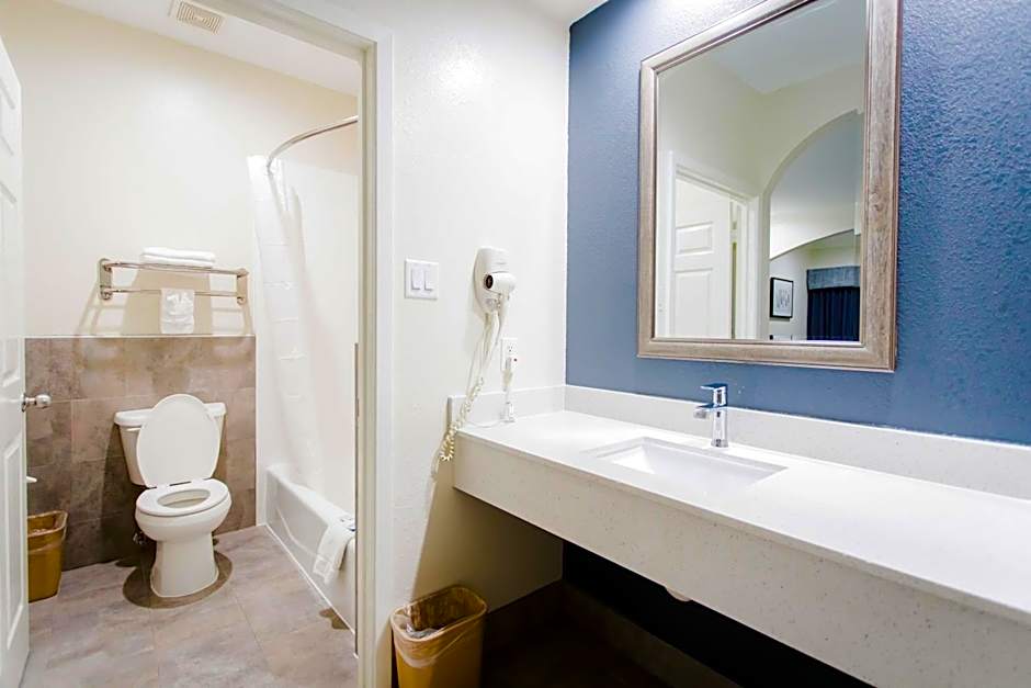 Palace Inn TX-249