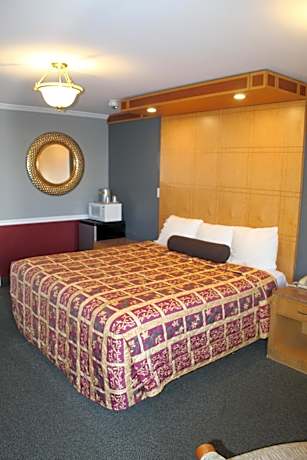 Superior King Room - Non-Smoking
