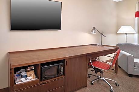 Studio, 1 King, Sofa bed