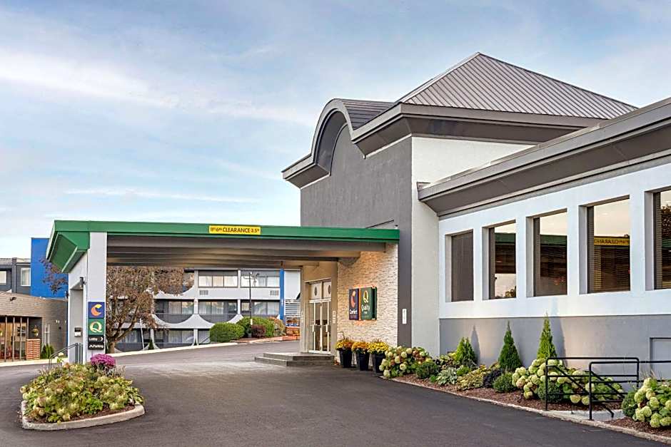 Quality Inn & Conference Centre Kingston Central