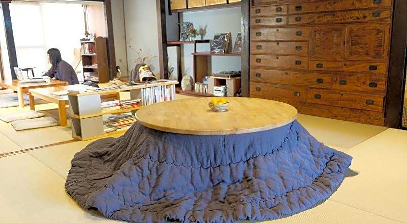 Hostel & Tatami Bar Uchikobare