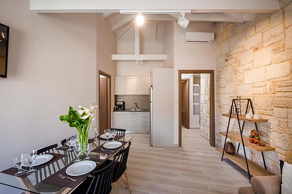 Spilia Village Hotel & Villas