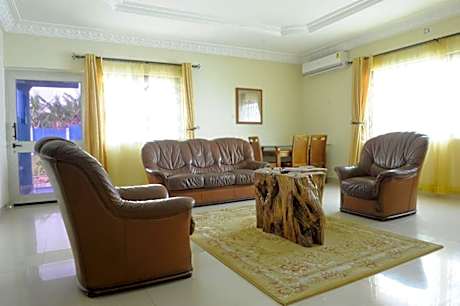 Mount Pleasant Inns & Apartment