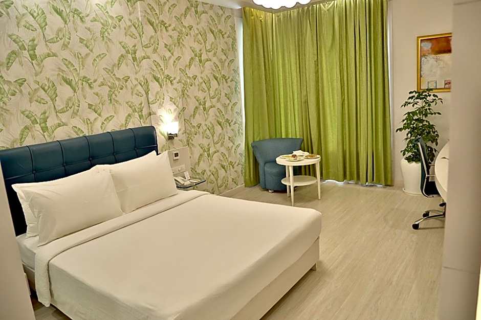Sarovar Portico Naraina Delhi
