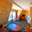 Quality Inn & Suites Mackinaw City Beachfront